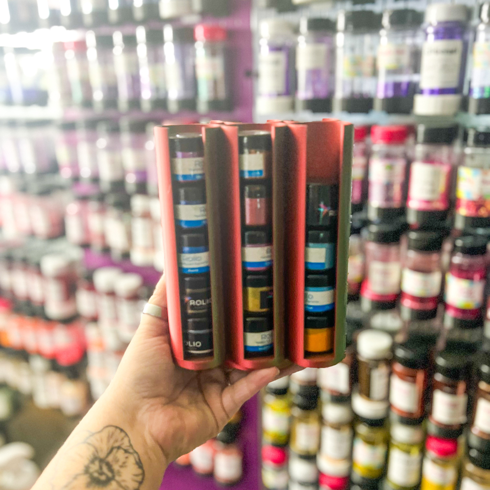 Small Jar Display with Rotating Base